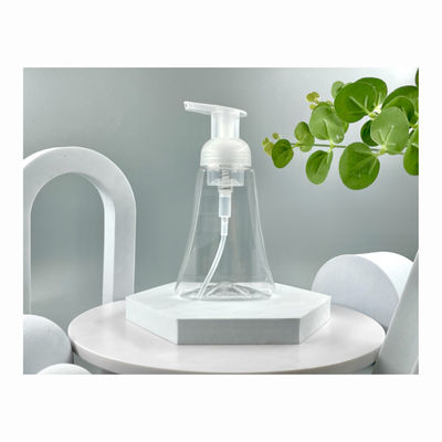 Customized Color 180ml PET Plastic Bottle with Pump Sprayers for Holding Liquid Design